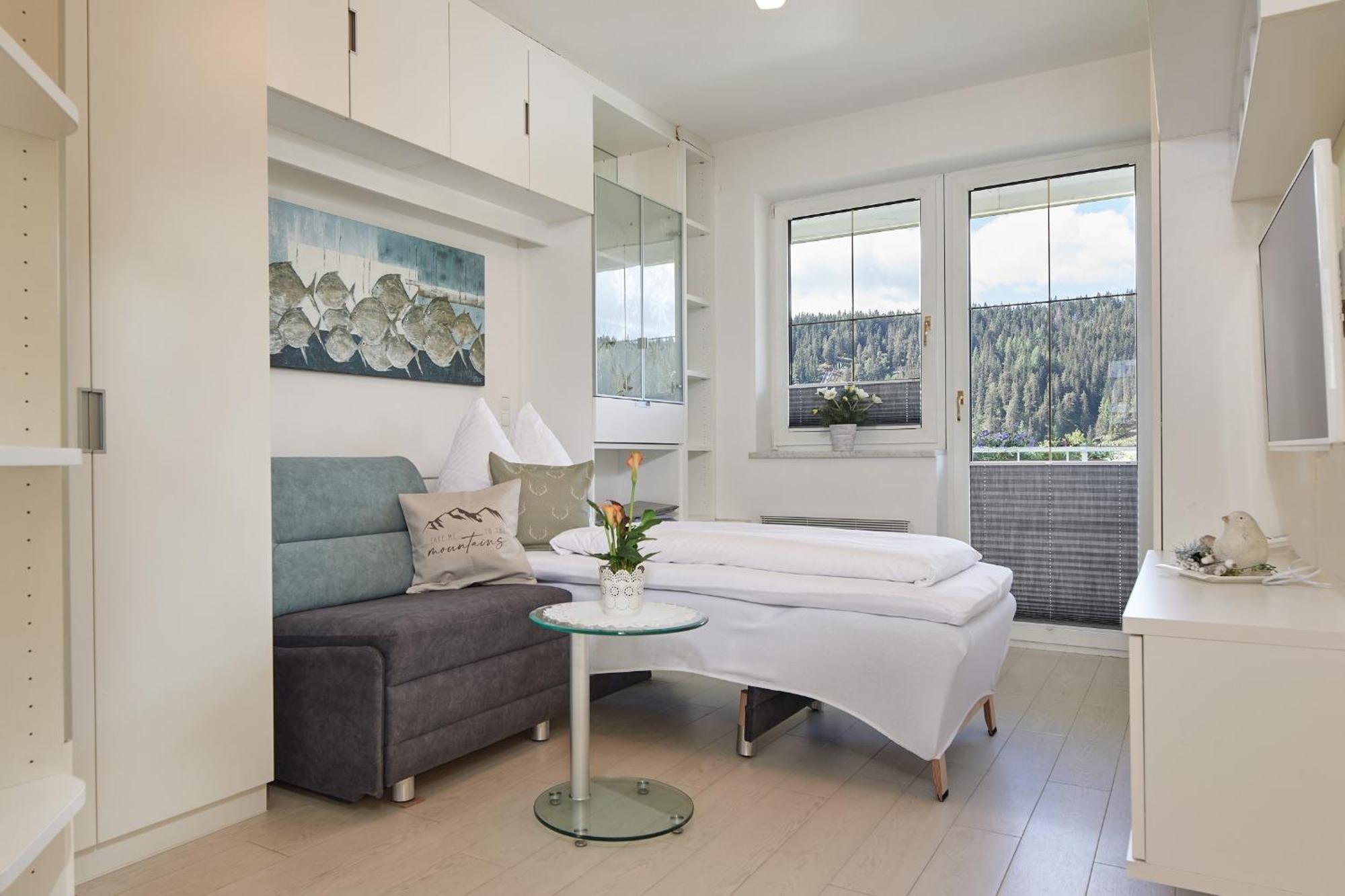 Herma Apartment *